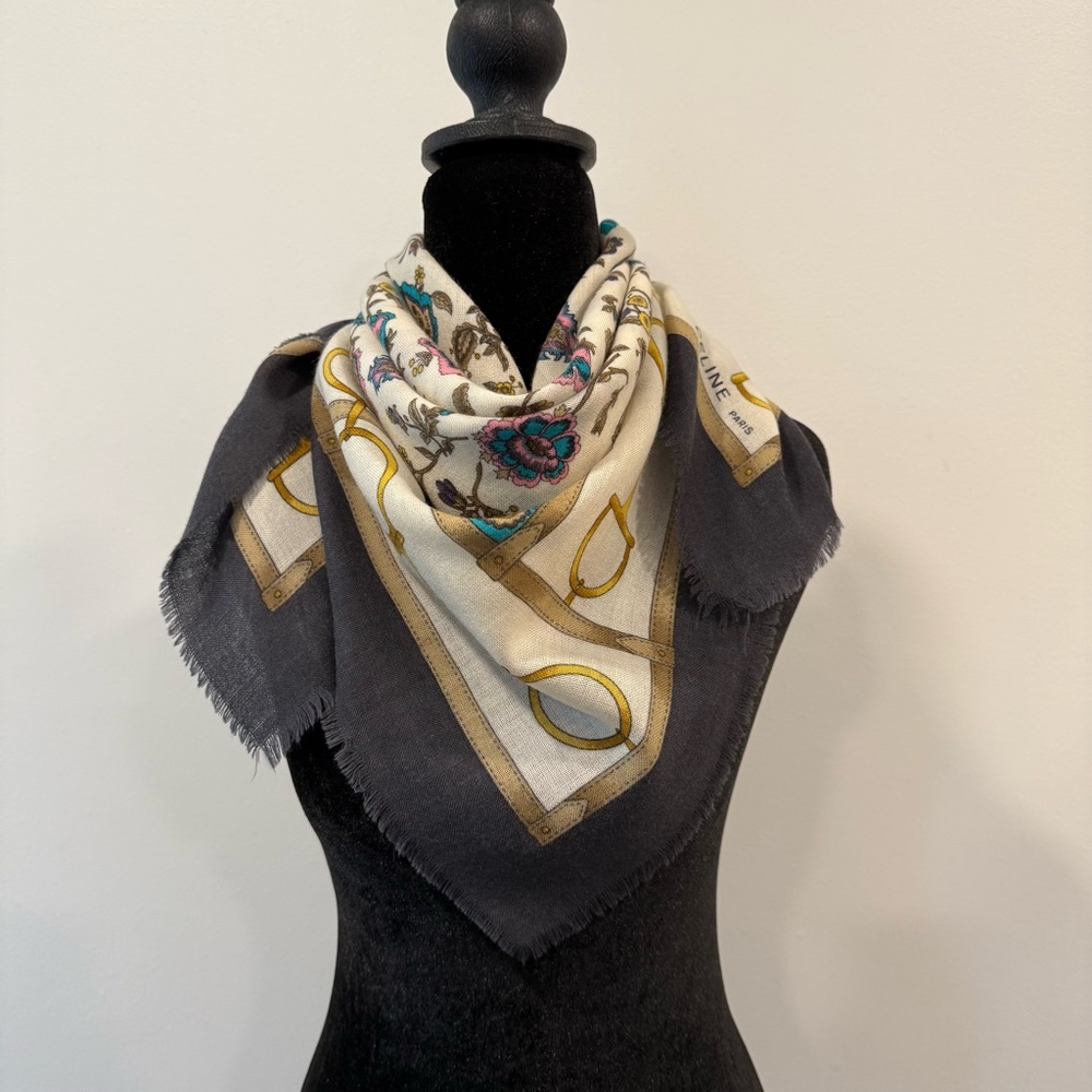 Celine Silk Scarf 90 Carré Floral Navy Ivory Made in France - Picture 8 of 14